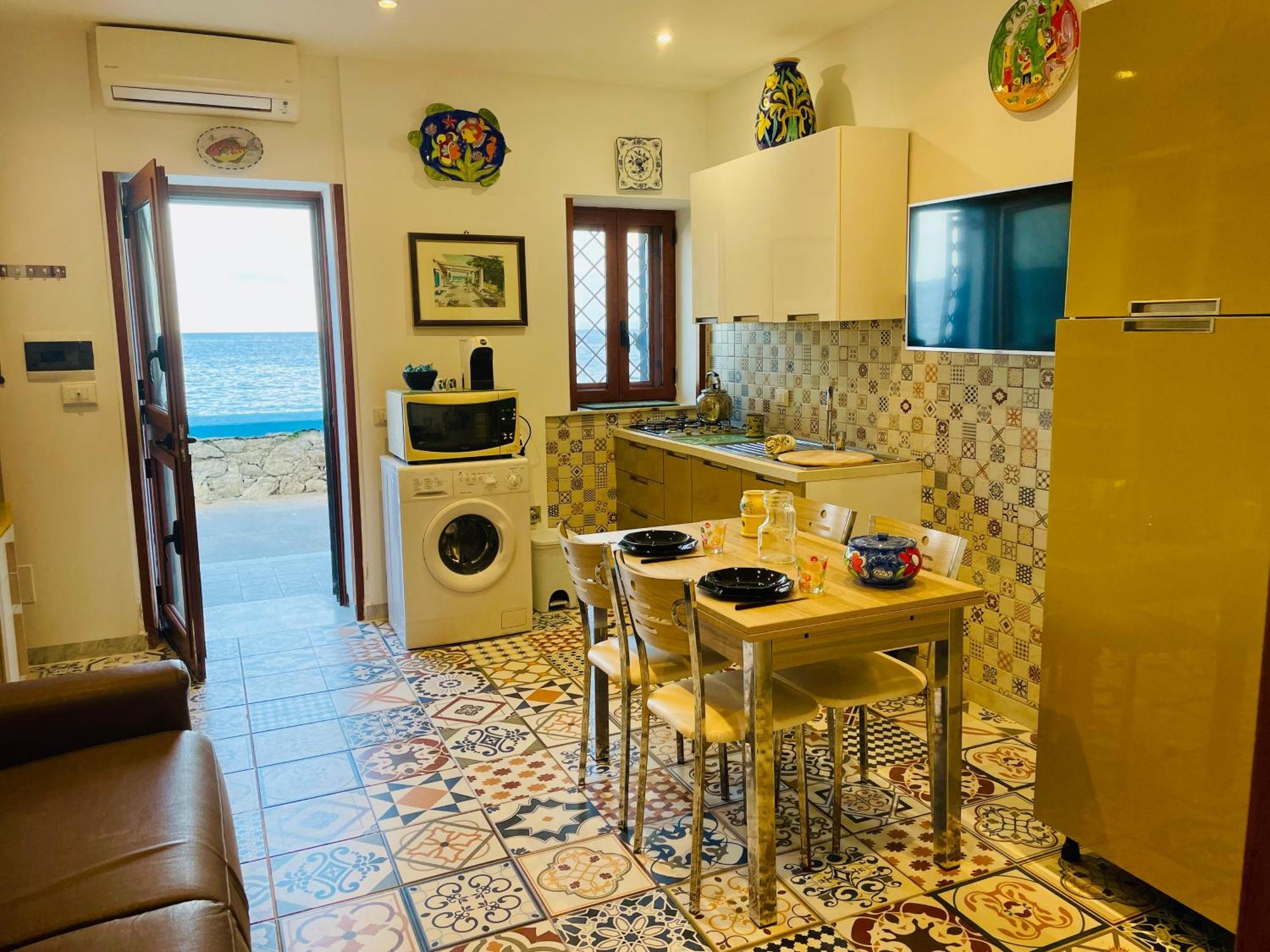 Appartamento Sea View Tonnara Palermo
